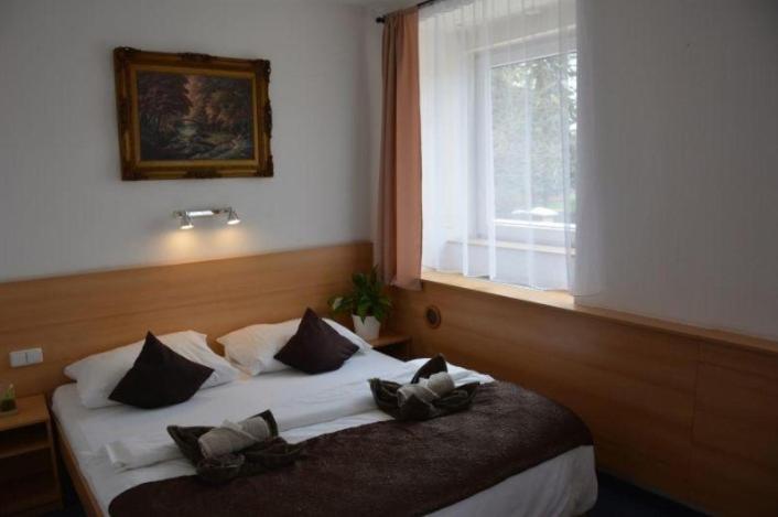 ברון Hotel O.K. 1 מראה חיצוני תמונה