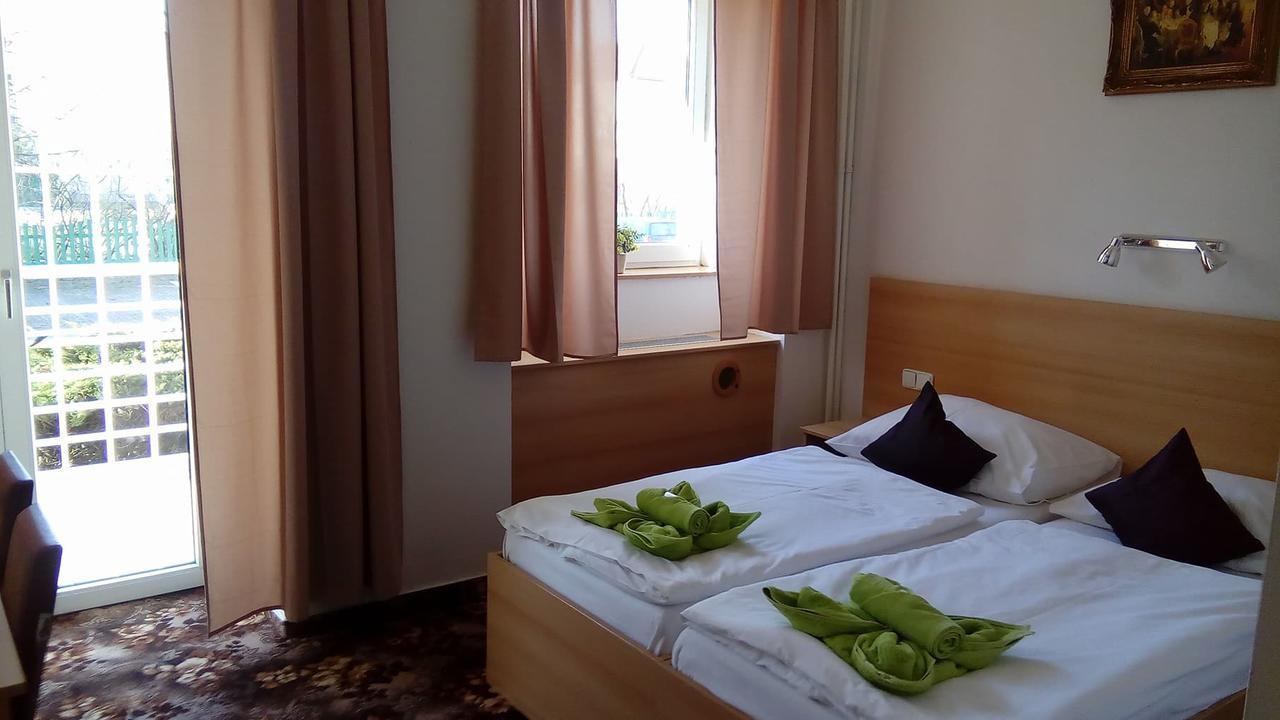 ברון Hotel O.K. 1 מראה חיצוני תמונה